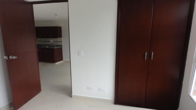 2 Bedrooms Bedrooms, ,1 BathroomBathrooms,Apartment,For Sale,1151