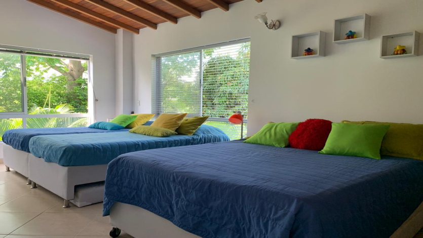 House,For Sale,1184
