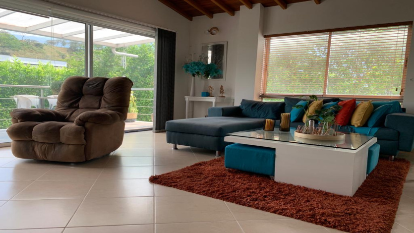 House,For Sale,1184