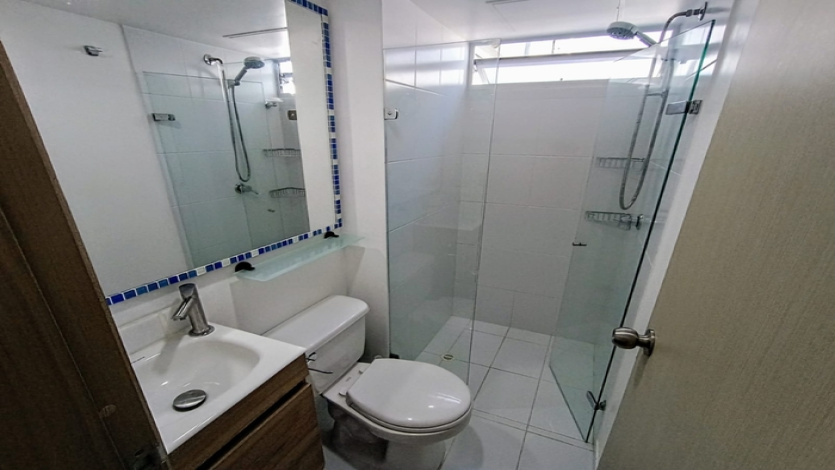 2 Bedrooms Bedrooms, ,3 BathroomsBathrooms,Apartment,For Sale,1189