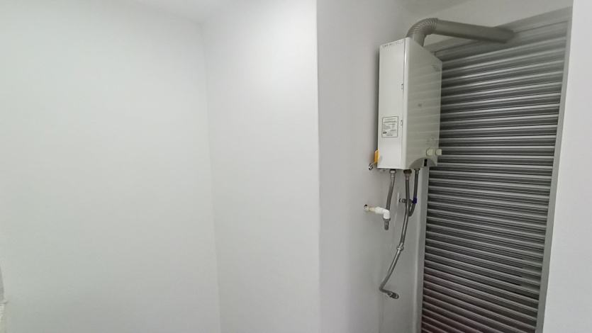 2 Bedrooms Bedrooms, ,2 BathroomsBathrooms,Apartment,For Sale,1210