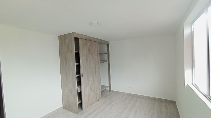 2 Bedrooms Bedrooms, ,2 BathroomsBathrooms,Apartment,For Sale,1210