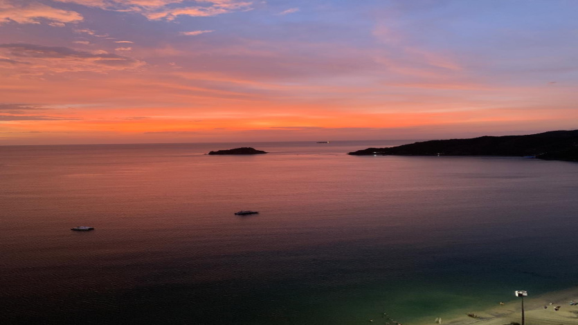 3 Bedrooms Bedrooms, ,4 BathroomsBathrooms,Apartment,For Sale,1234