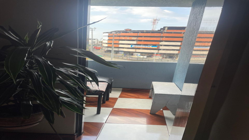 Building,For Sale,1235