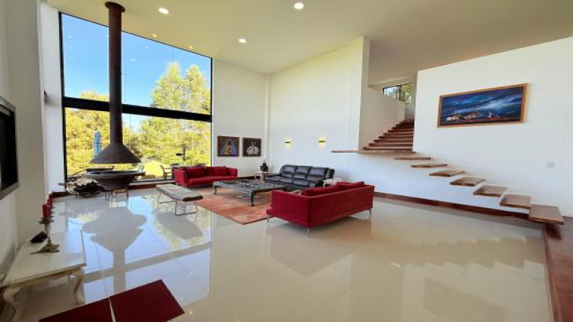 House,For Sale,1236