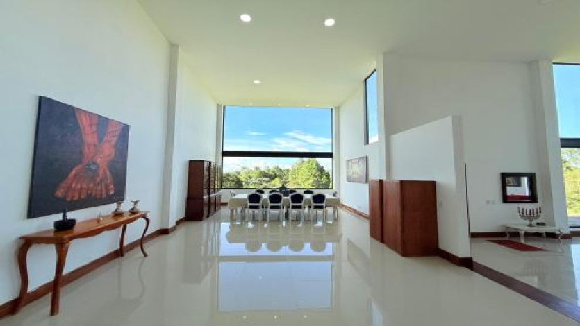 House,For Sale,1236