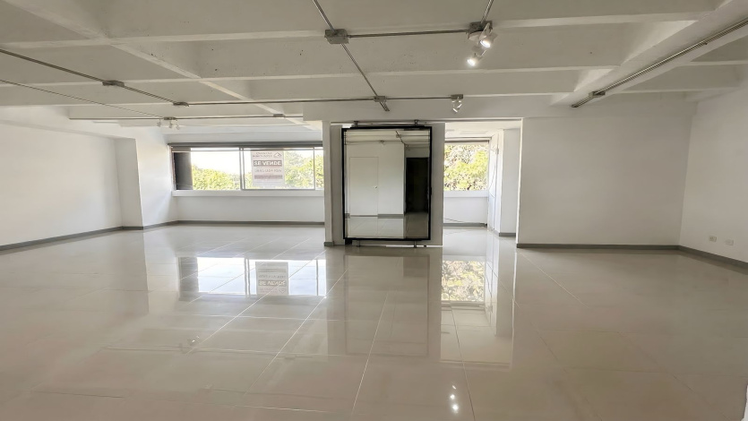 1 Bedroom Bedrooms, ,2 BathroomsBathrooms,Apartment,For Sale,1259