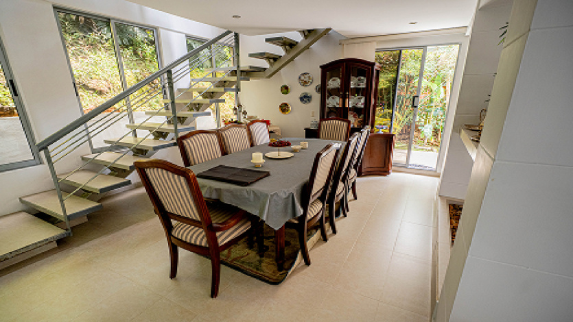 House,For Sale,850130
